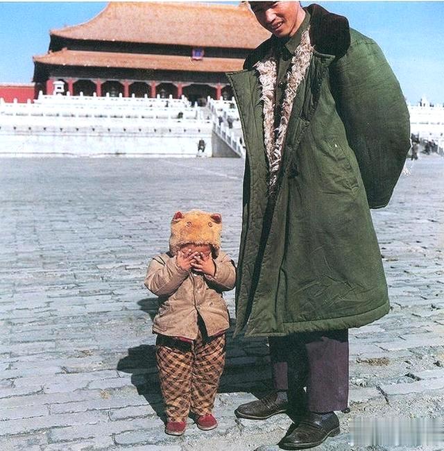 時(shí)代見證|孩子，這是爸媽以前生活的樣子